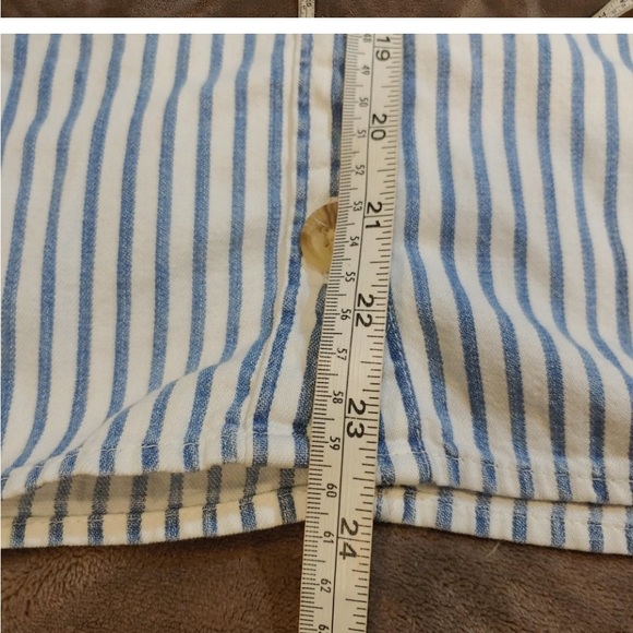 American Eagle thick blue striped button up shirt - Picture 10 of 13